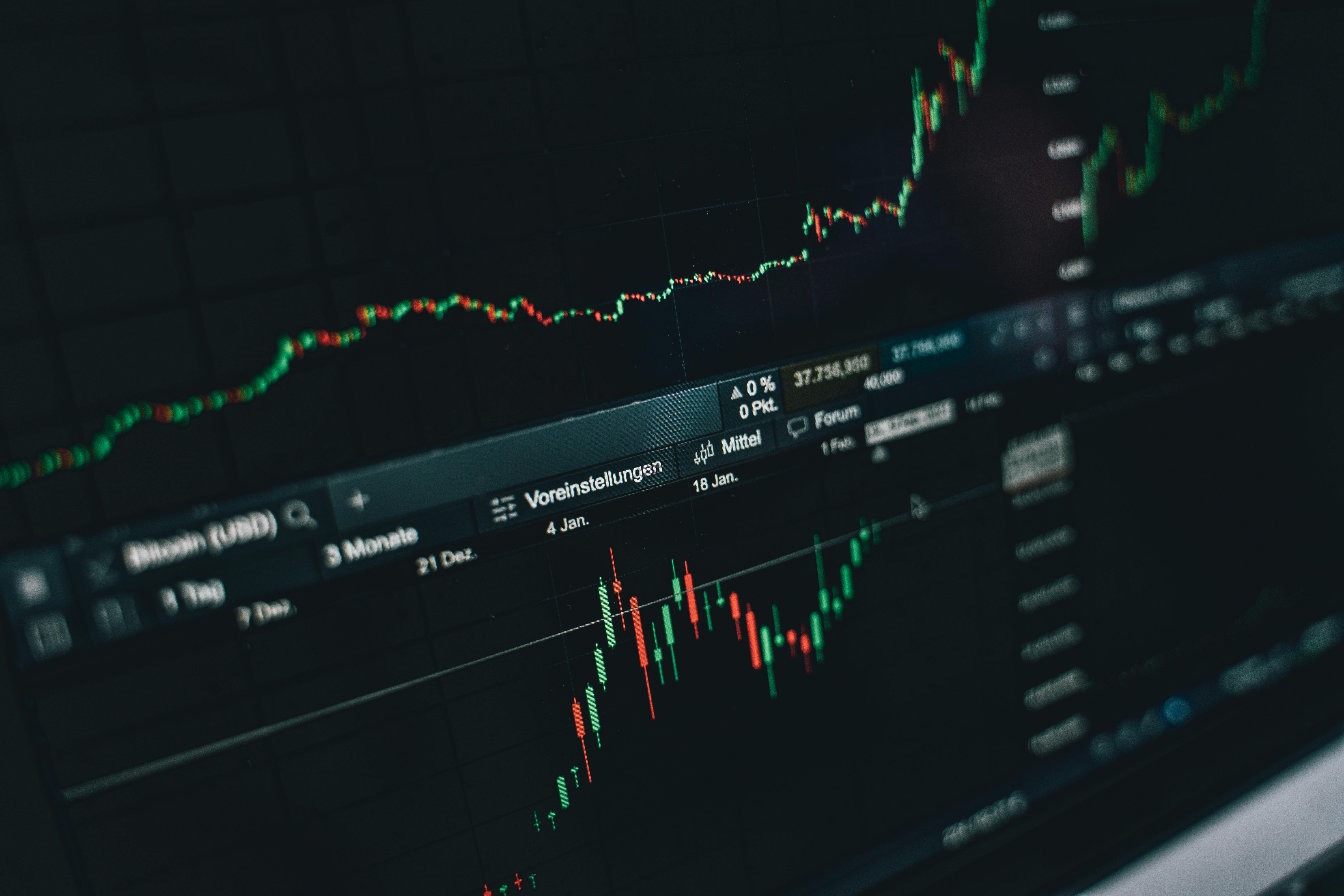 Tablet showing Bitcoin article